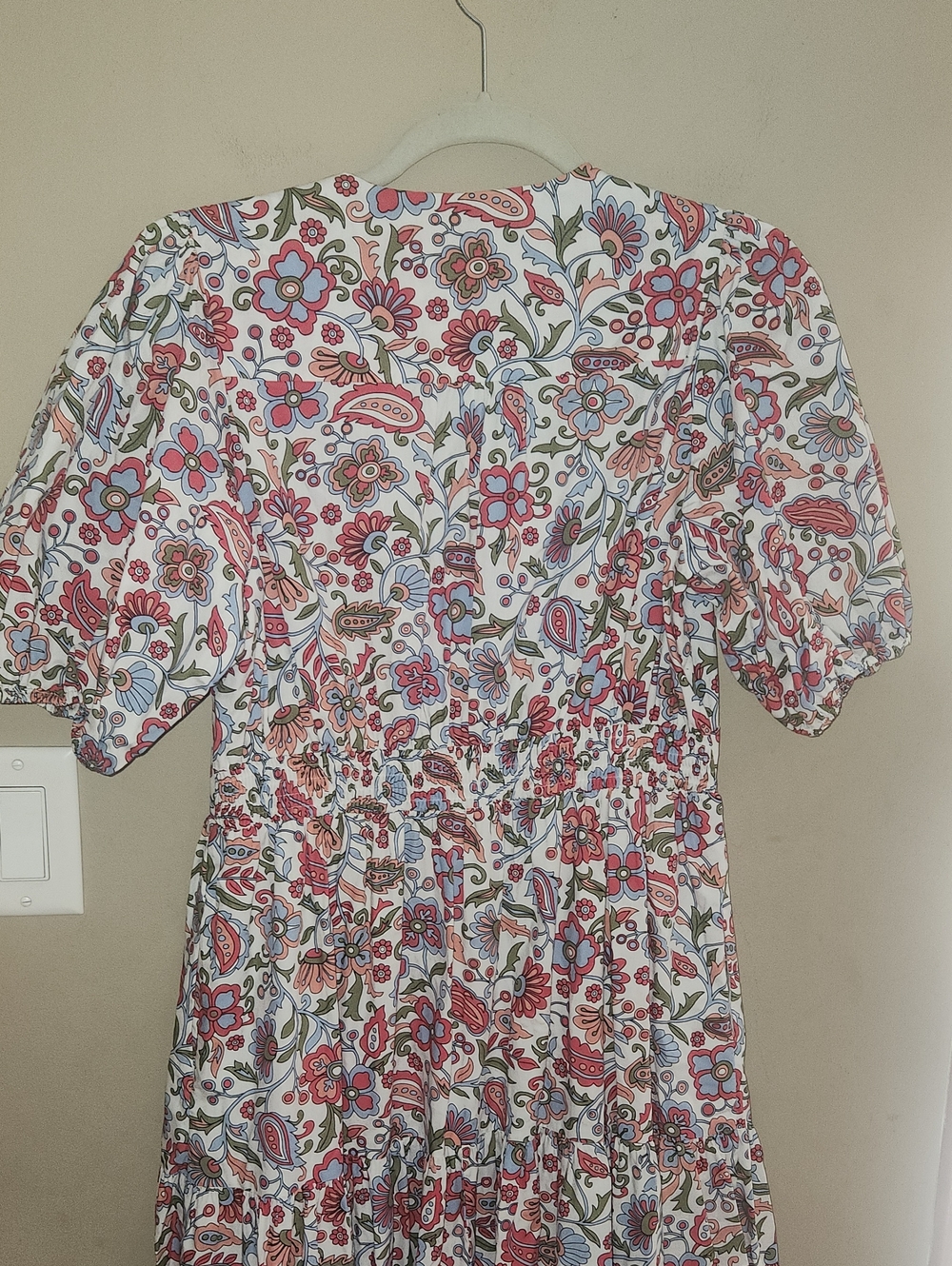 Women's White Puff Sleeve Tiered Midi Dress , Oriental Paradise size 8. - Picture 10 of 12